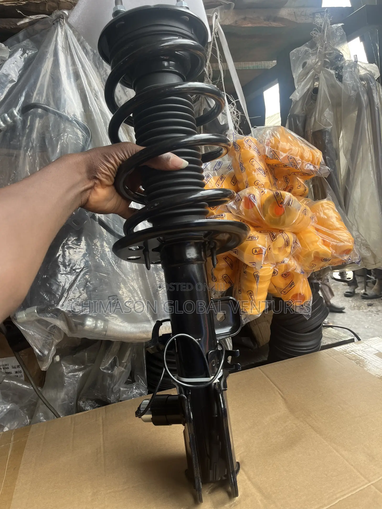 Complete Front and Rear Shock Absorber Ford Taurus 2013