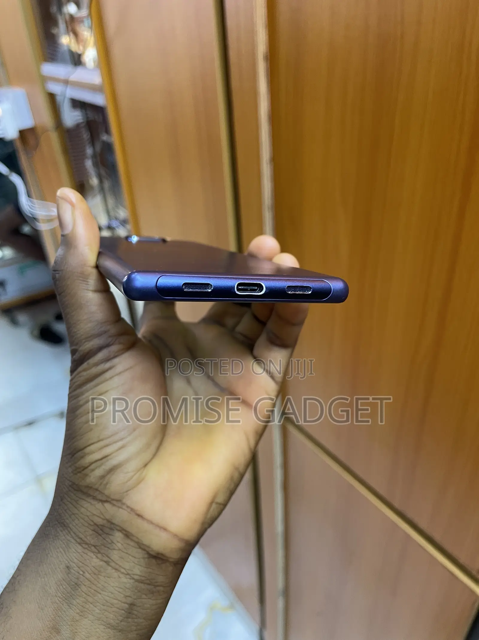 Sony Xperia 8 SOV42 64 GB Blue