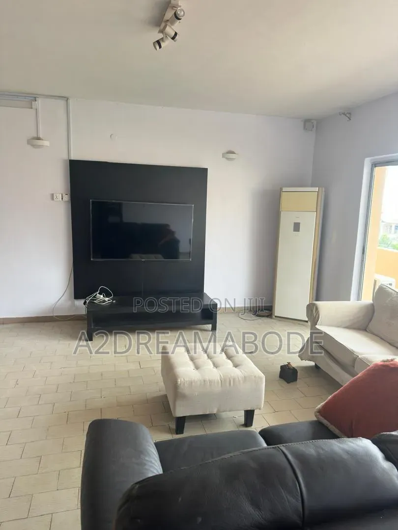 Furnished 4bdrm Apartment in Maryland, Onigbongbo for rent