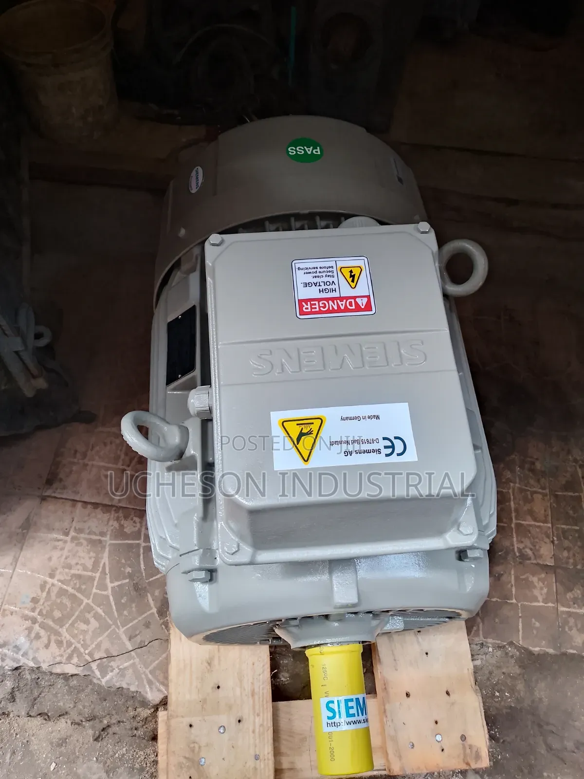 Siemens Electric Motor 30kw/40hp Three Phase Foot Mount