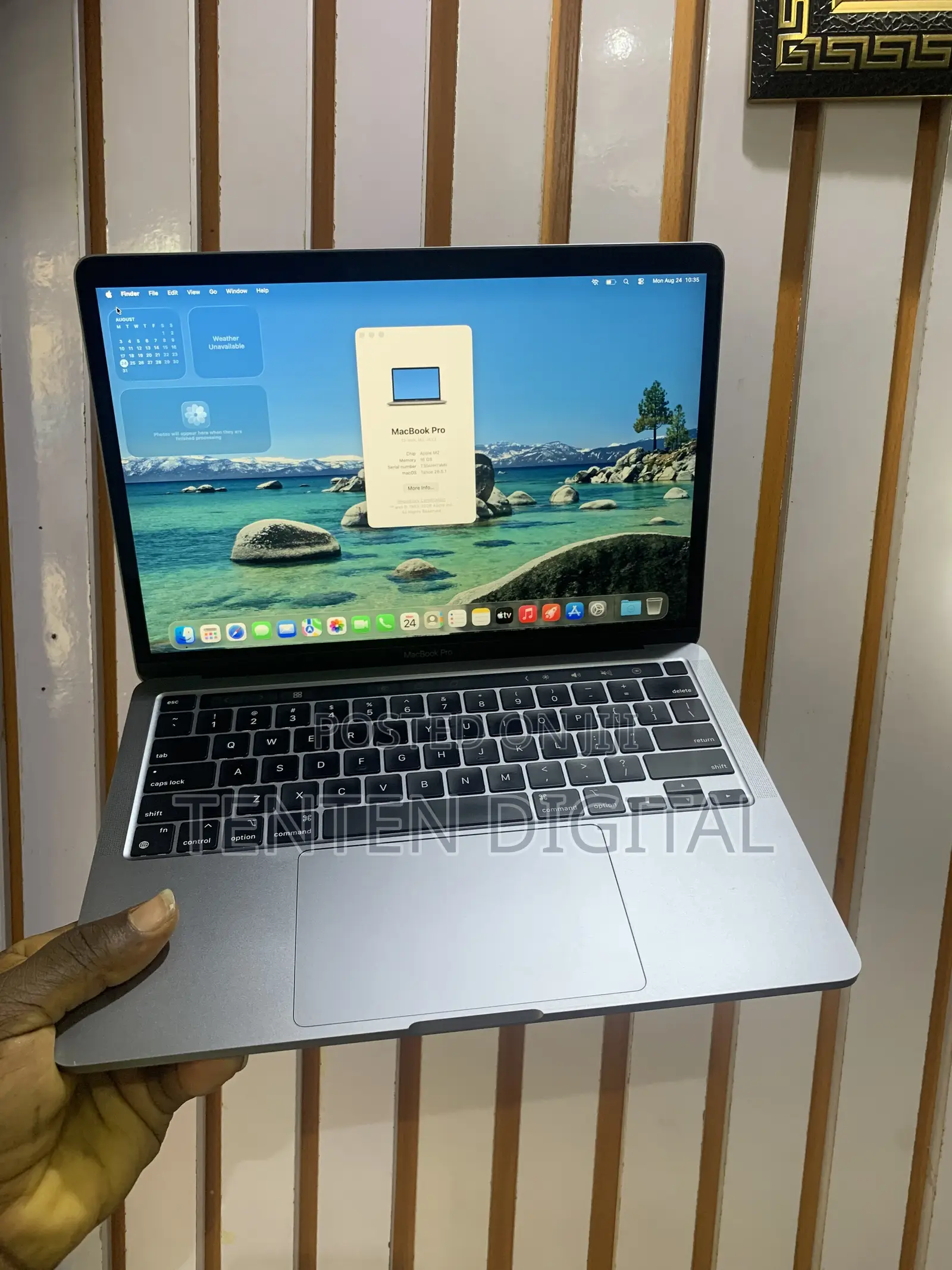 Laptop Apple MacBook Pro 2020 16GB Apple M1 SSD 256GB