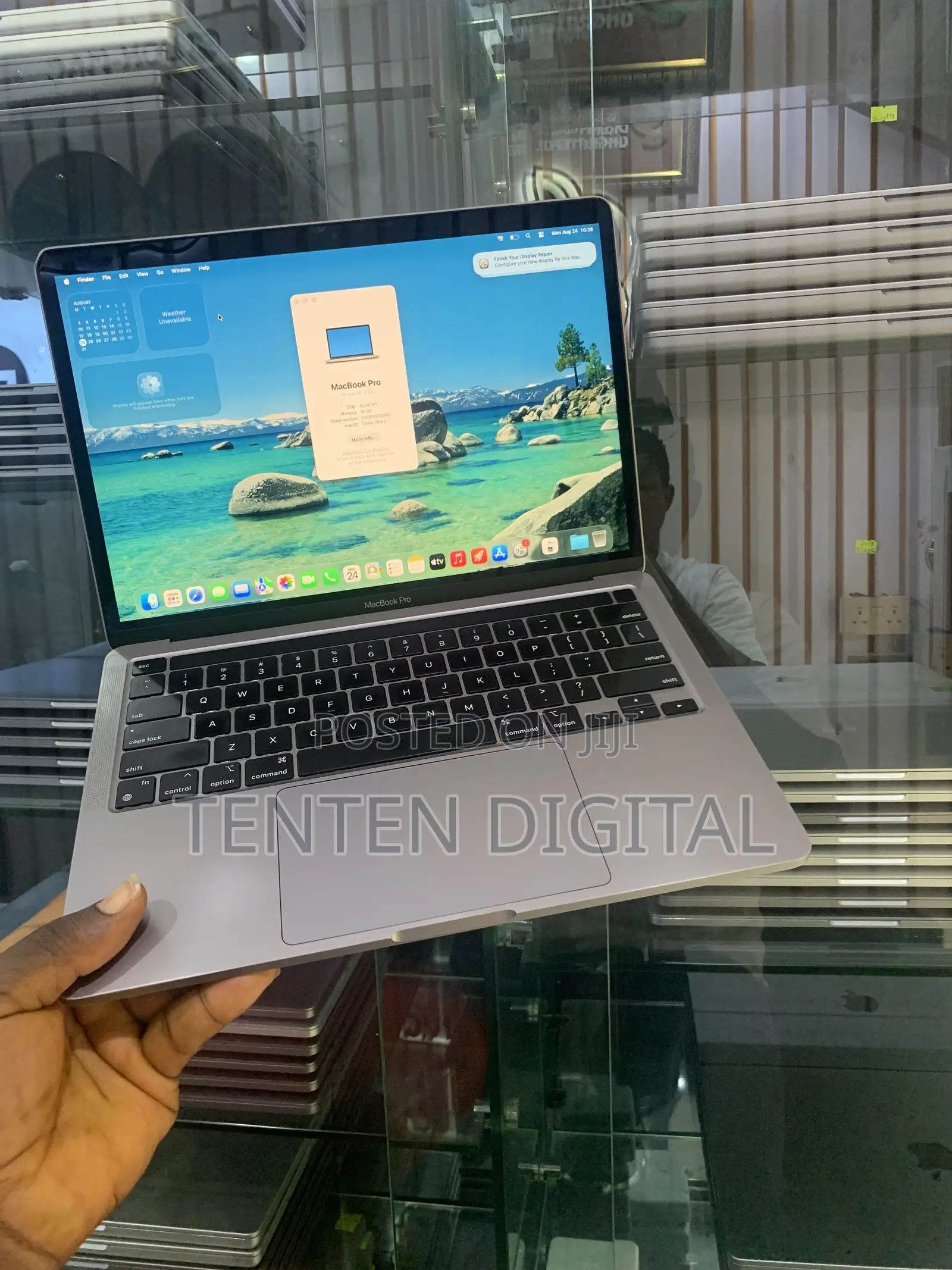 Laptop Apple MacBook Pro 2020 16GB Apple M1 SSD 256GB