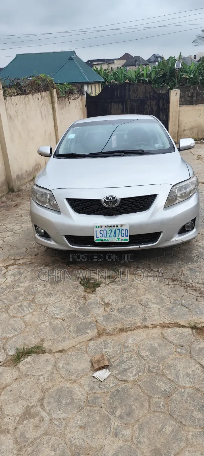Toyota Corolla 2010 Silver