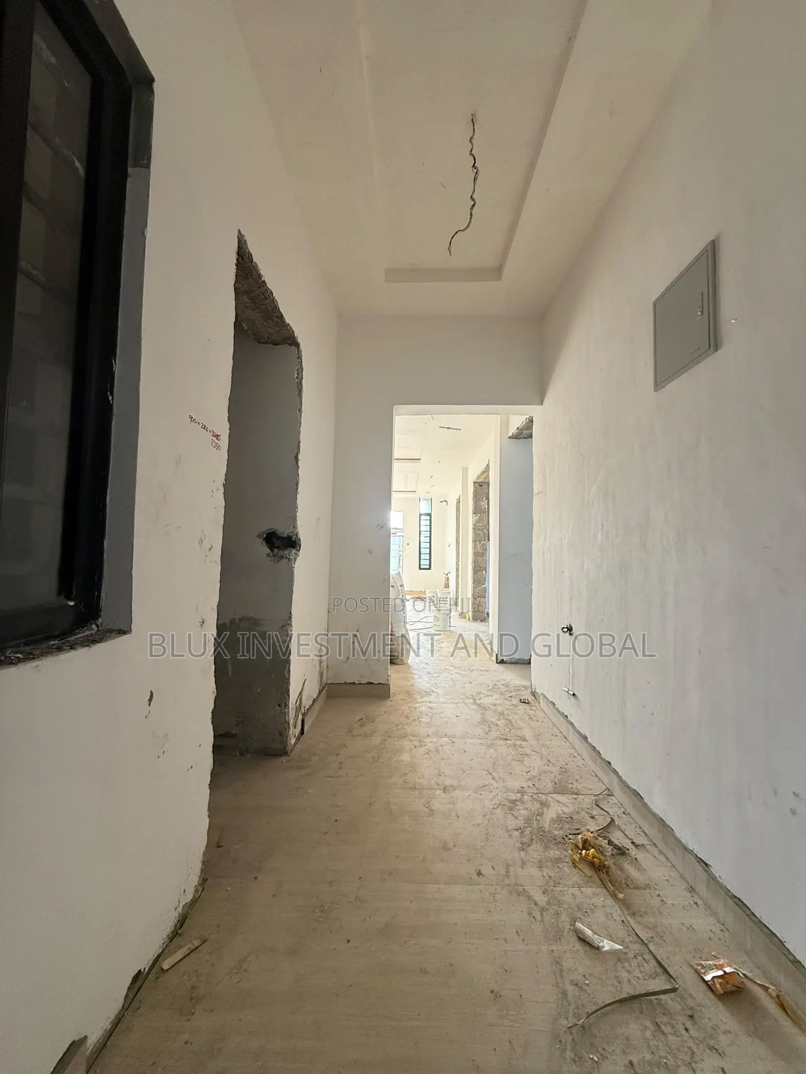 2bdrm Apartment in A Secured Close, Ologolo for sale