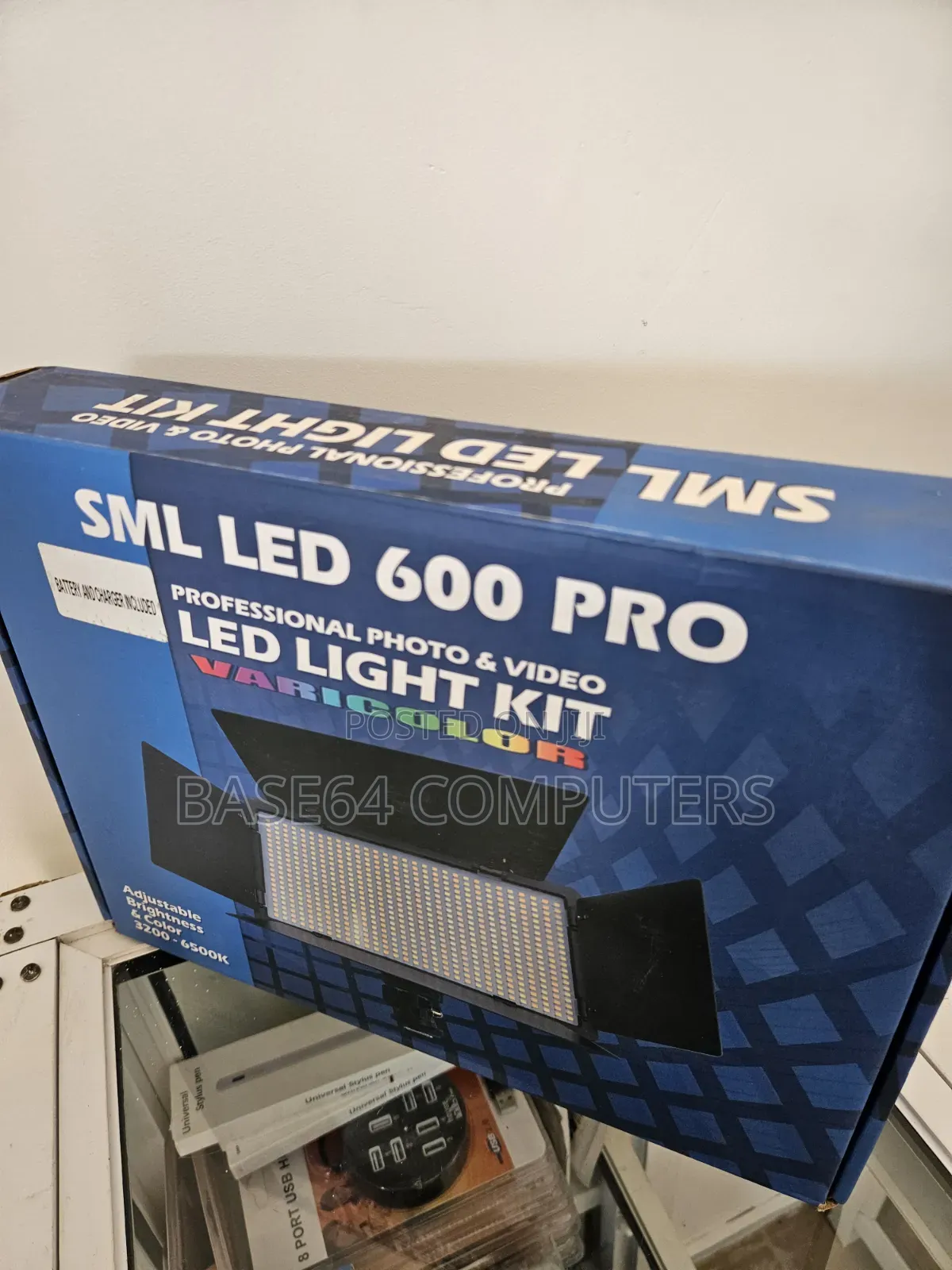 SML LED Light Kit 600 Pro Professional Photo and Video