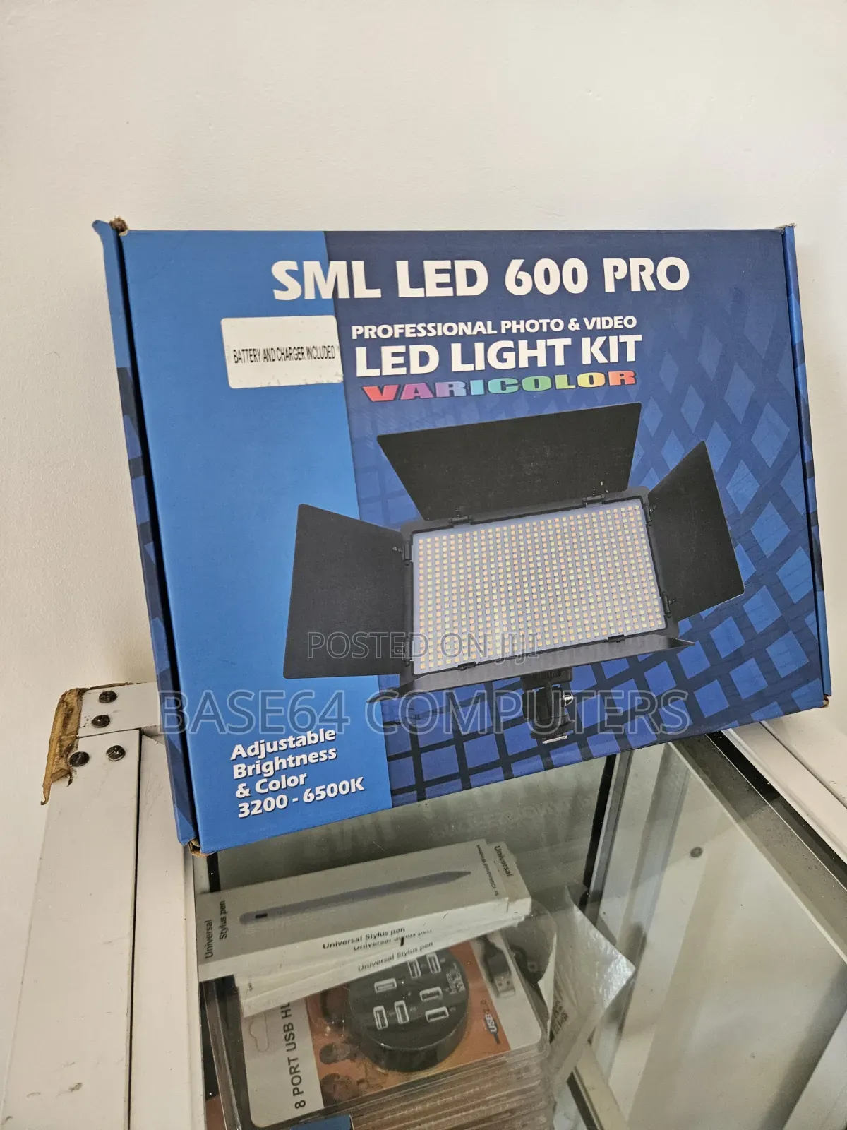 SML LED Light Kit 600 Pro Professional Photo and Video