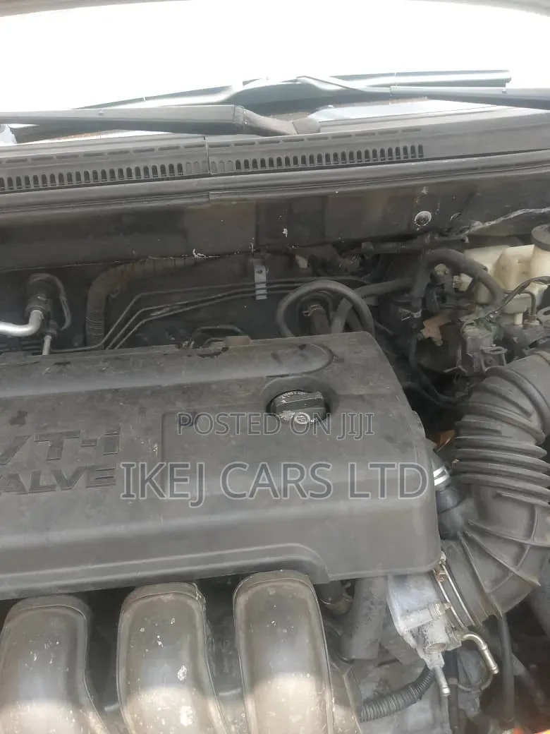 Toyota Corolla 2005 Silver