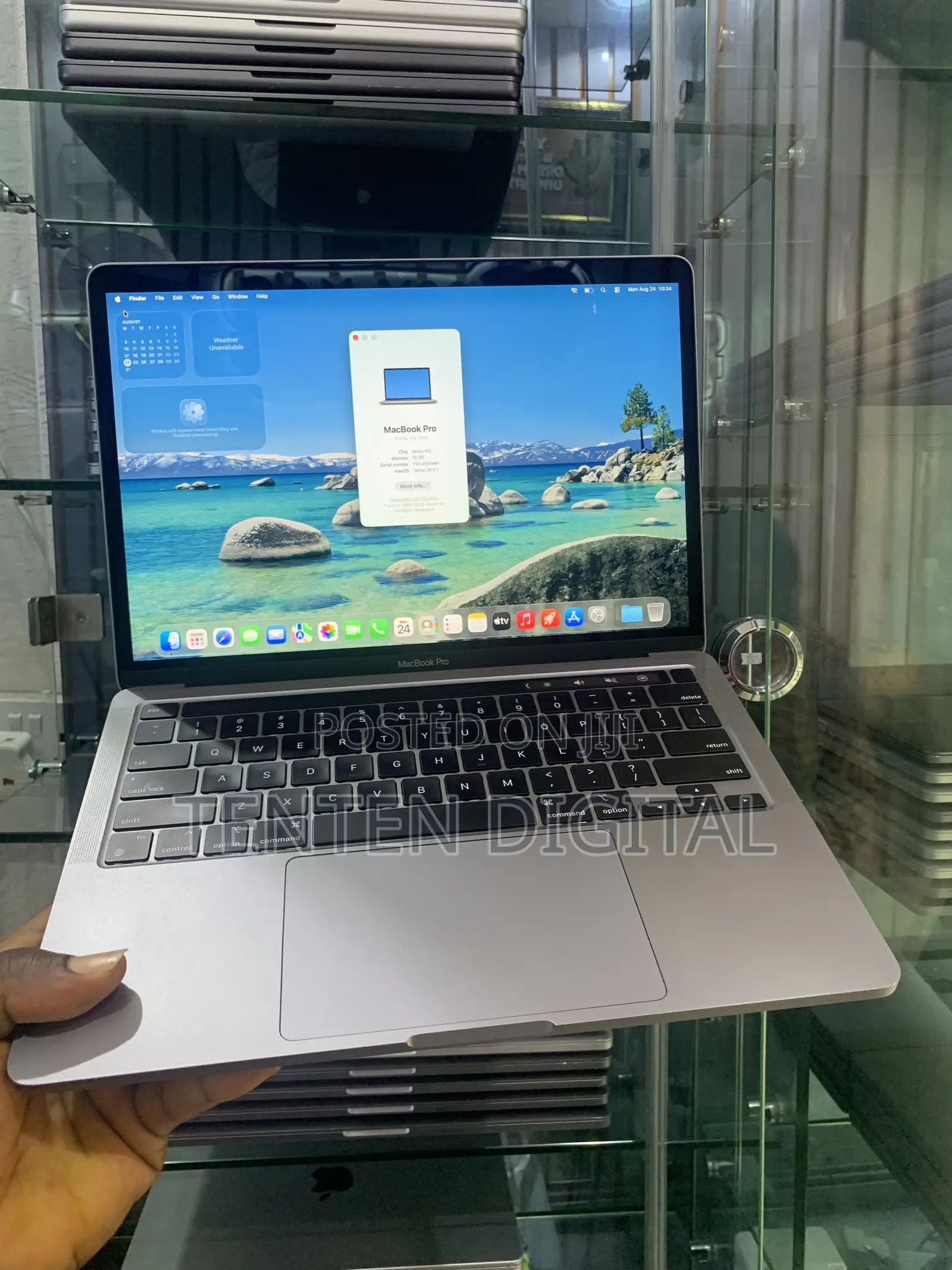 Laptop Apple MacBook Pro 2022 M2 16GB Apple M2 SSD 512GB
