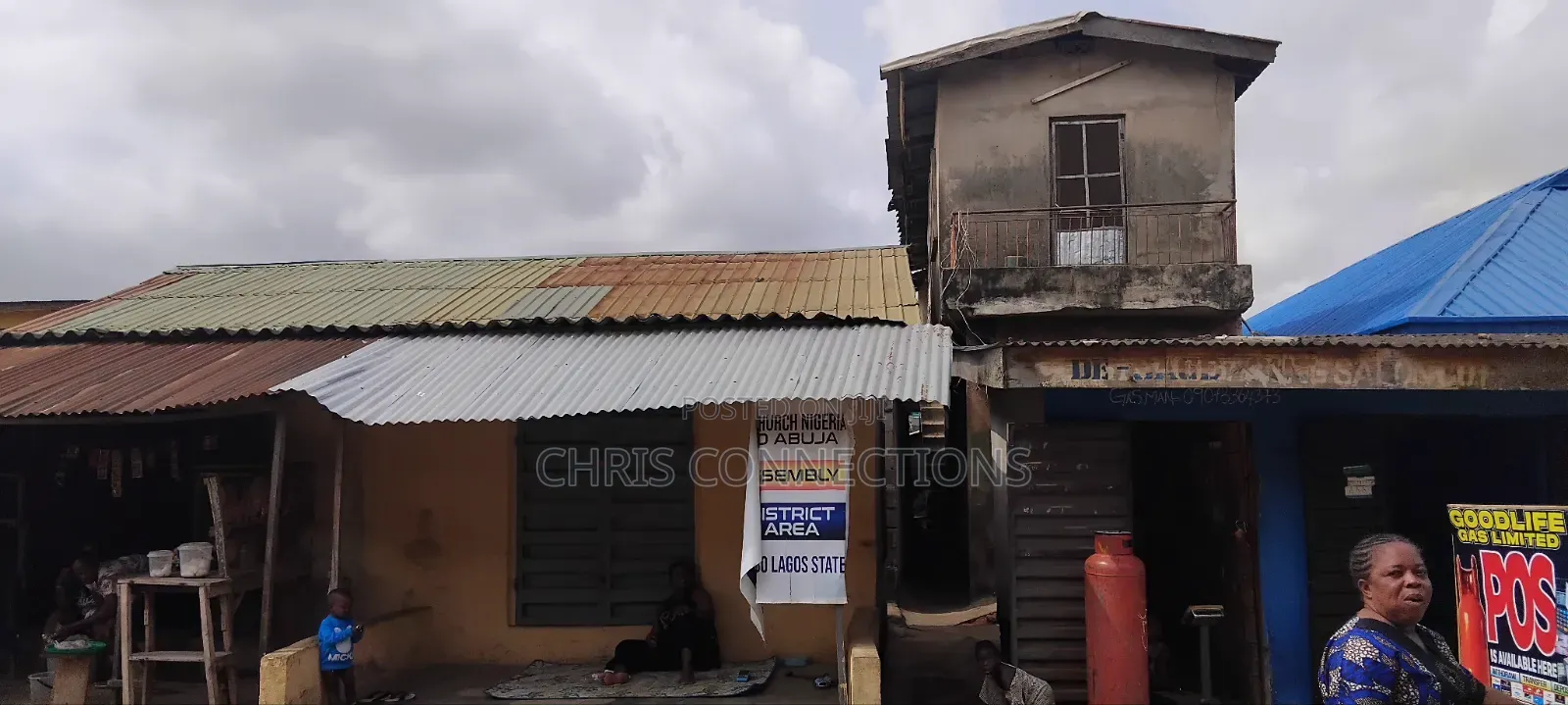 2bdrm Block of Flats in Chris Connections, Ejigbo / Ejigbo for sale