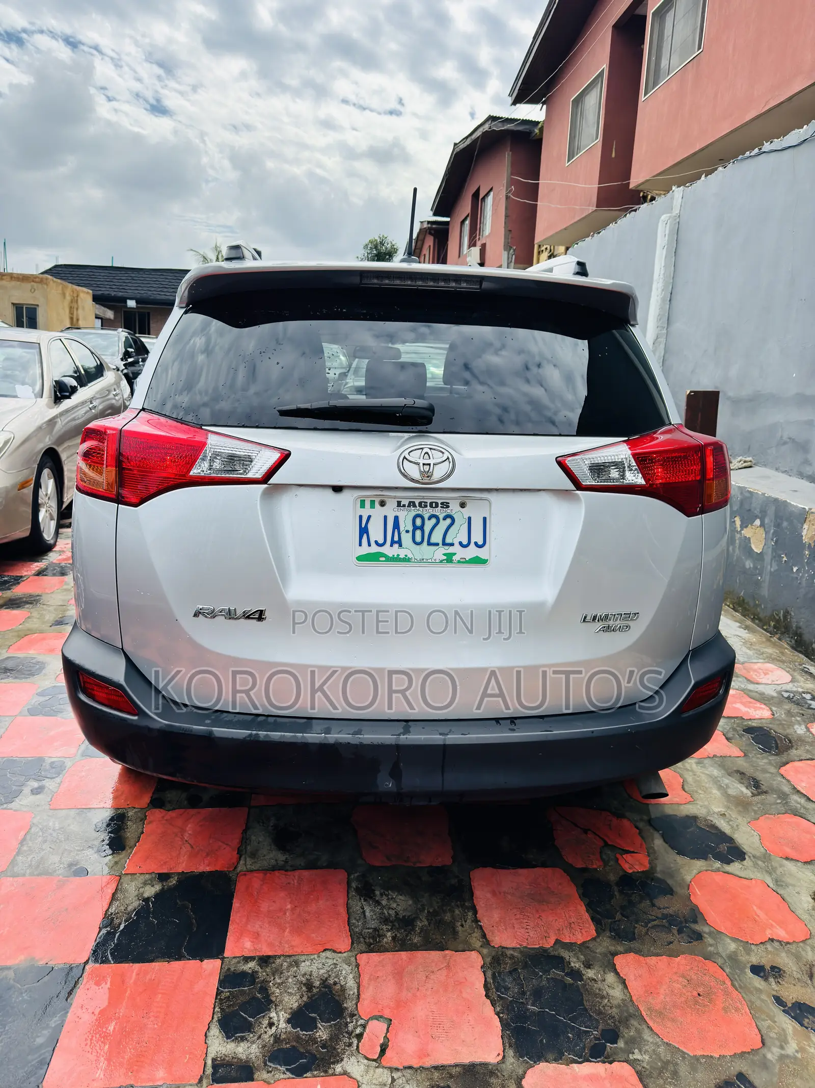 Toyota RAV4 Limited AWD (2.5L 4cyl 6A) 2016 Silver