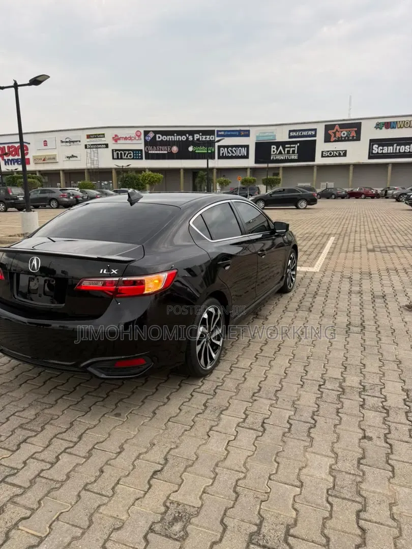 Acura ILX Base FWD (2.4L 4cyl 8AM) 2016 Black