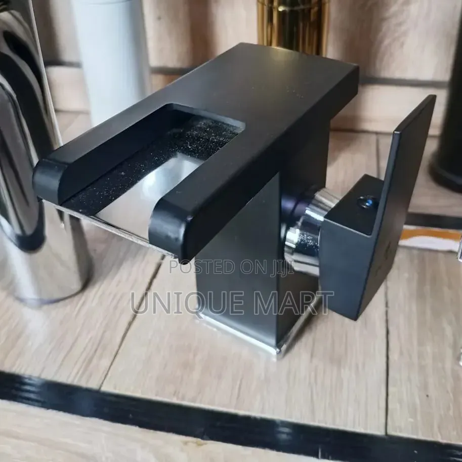 Morden Black Matte Led Waterfall Basin Tap