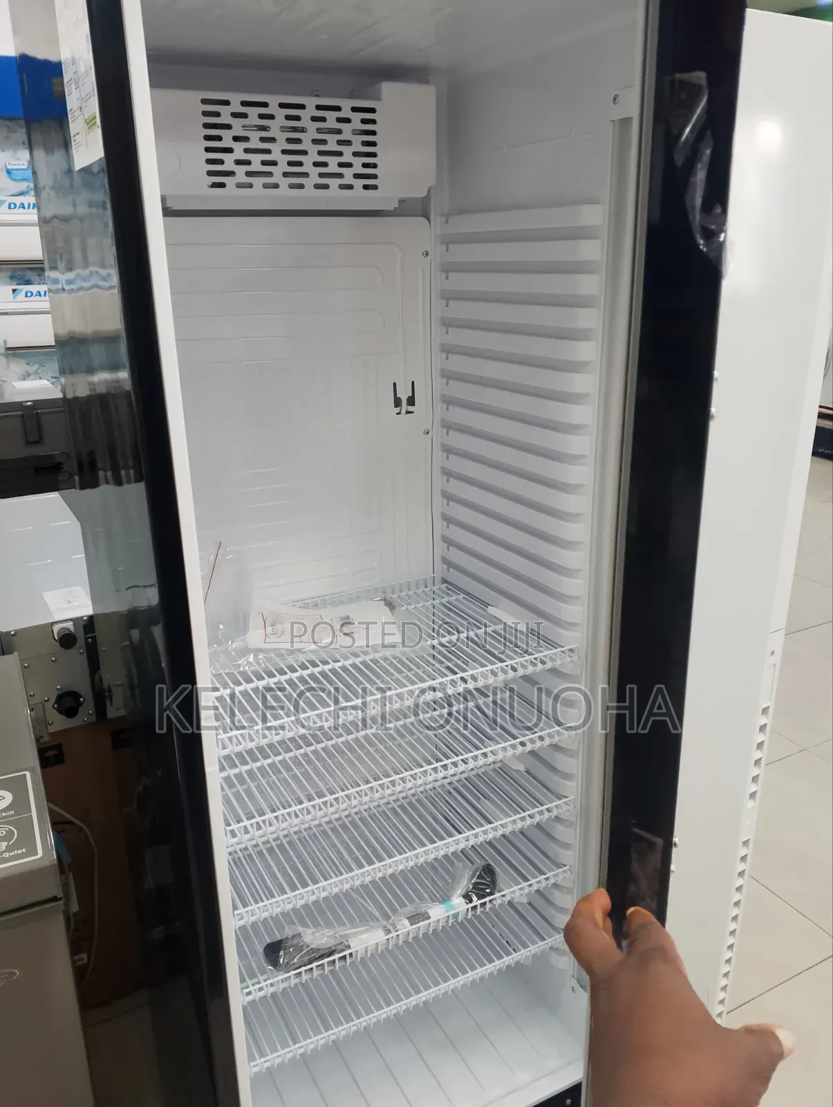 Kenstar Black Show Glass Bottle Chiller