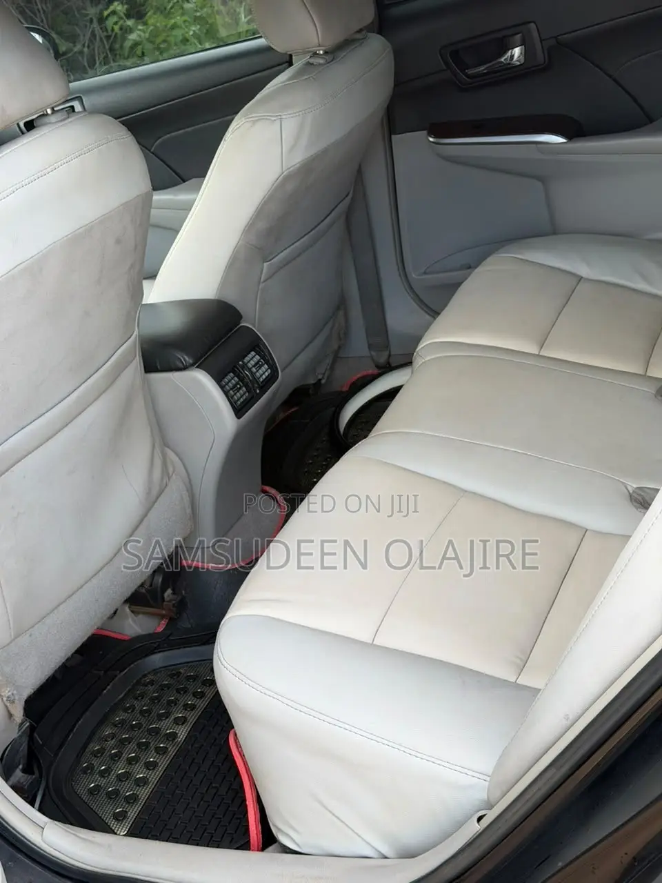 Toyota Camry XLE 4dr Sedan (2.5L 4cyl 6A) 2013 Gray