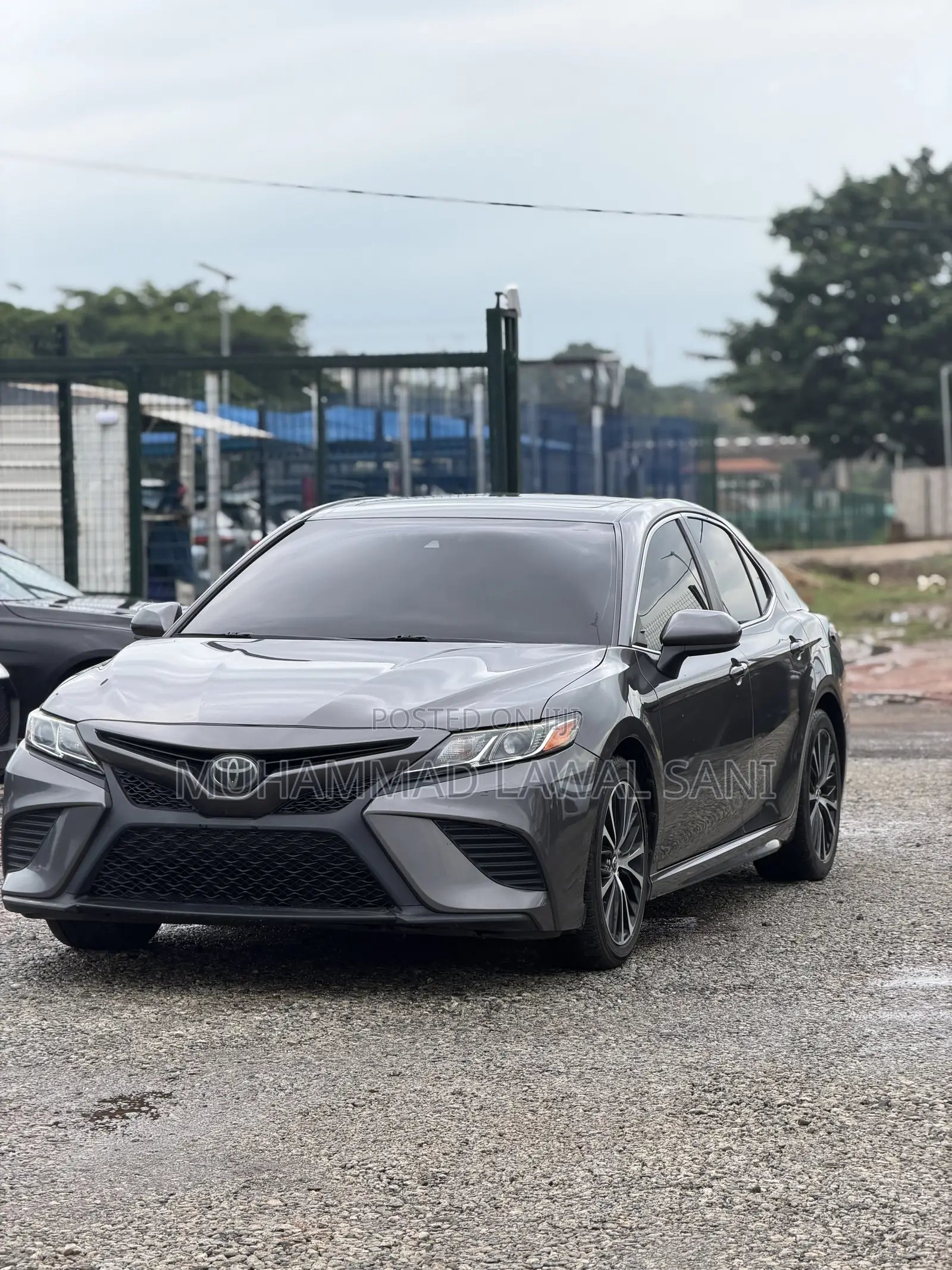 Toyota Camry 2019 Gray