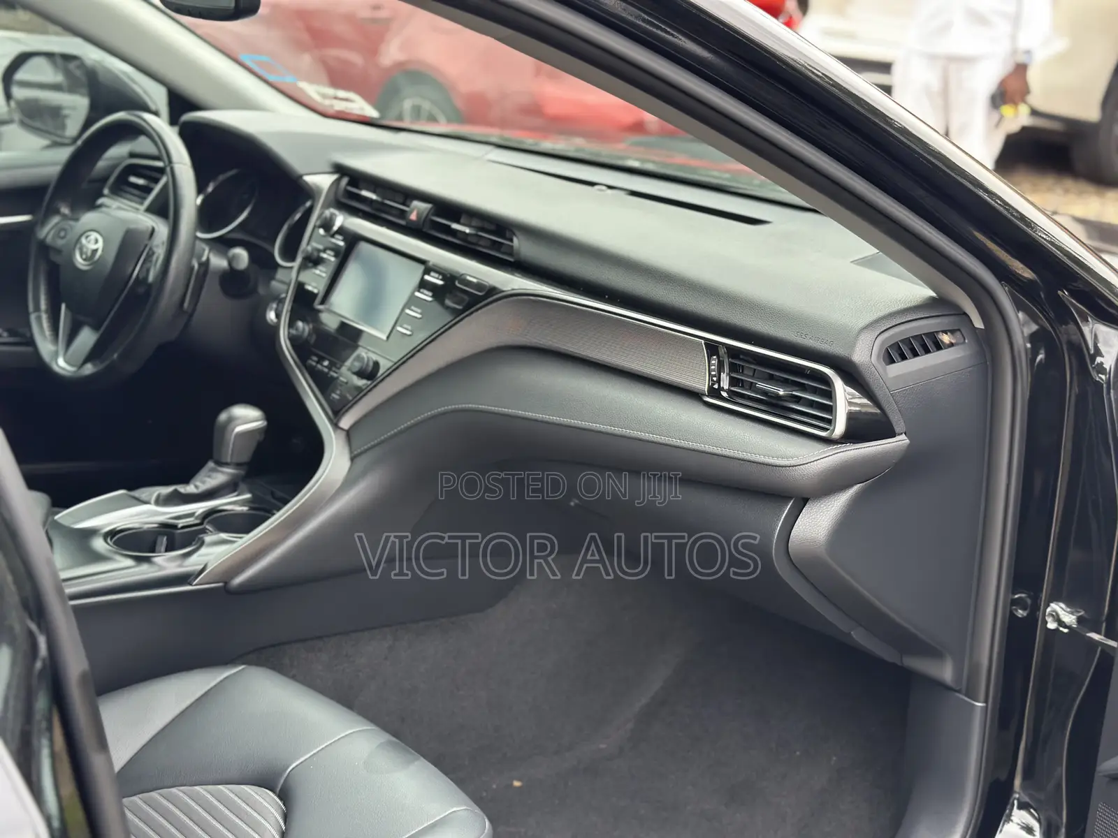 Toyota Camry SE 2021 Black