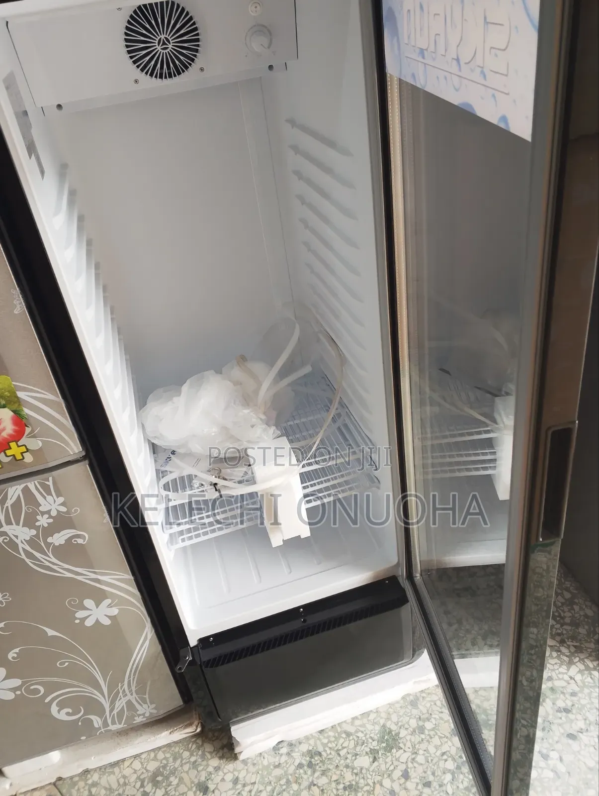 Skyrun Bottle Chiller With Low Voltage Compressor
