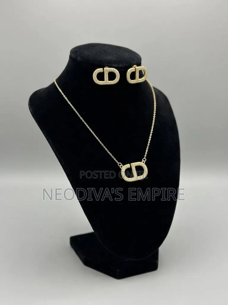 Zirconia Necklace and Earrings Set