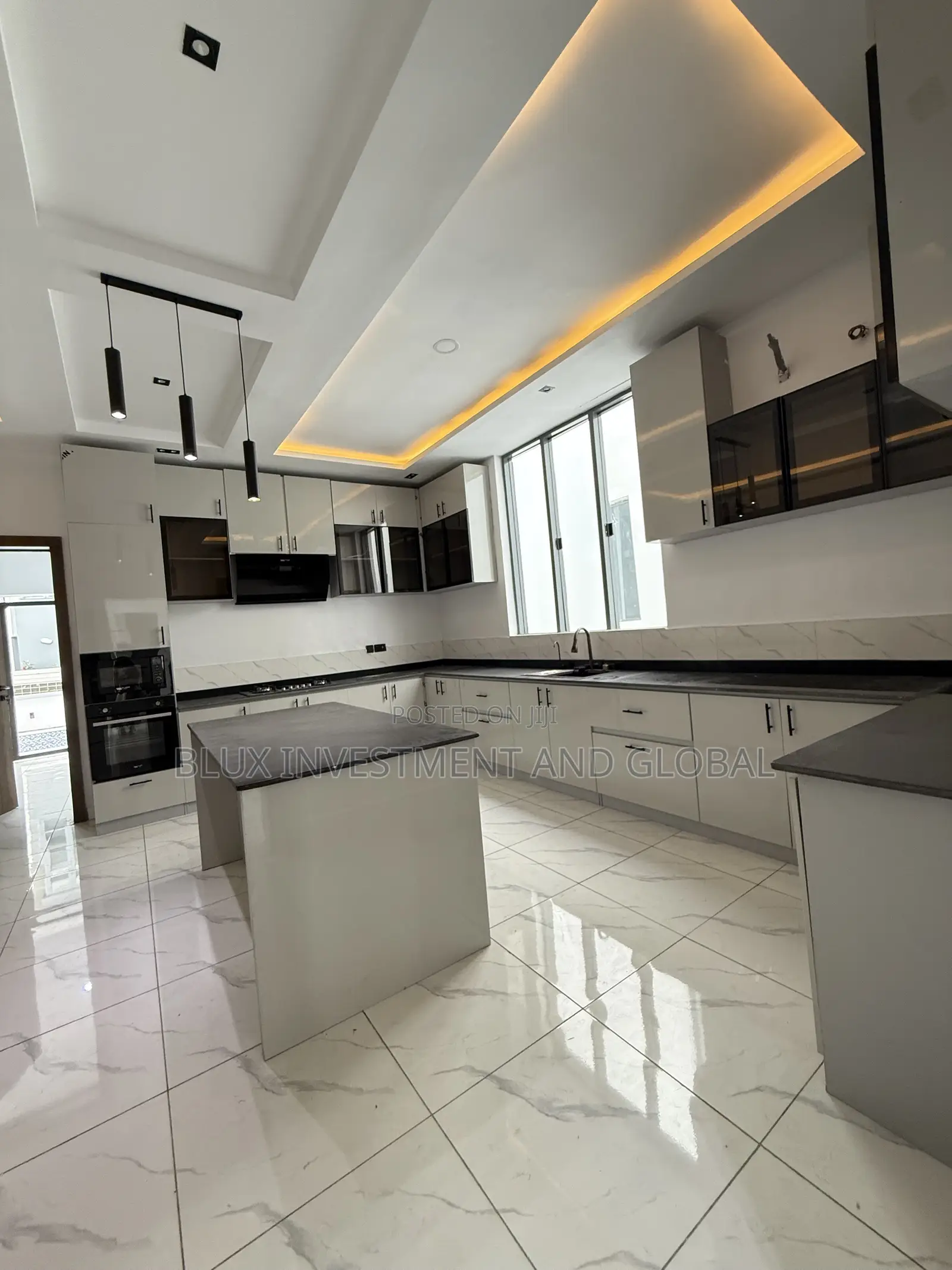 4bdrm Duplex in Royal Garden Estate, Lekki Phase 2 for sale