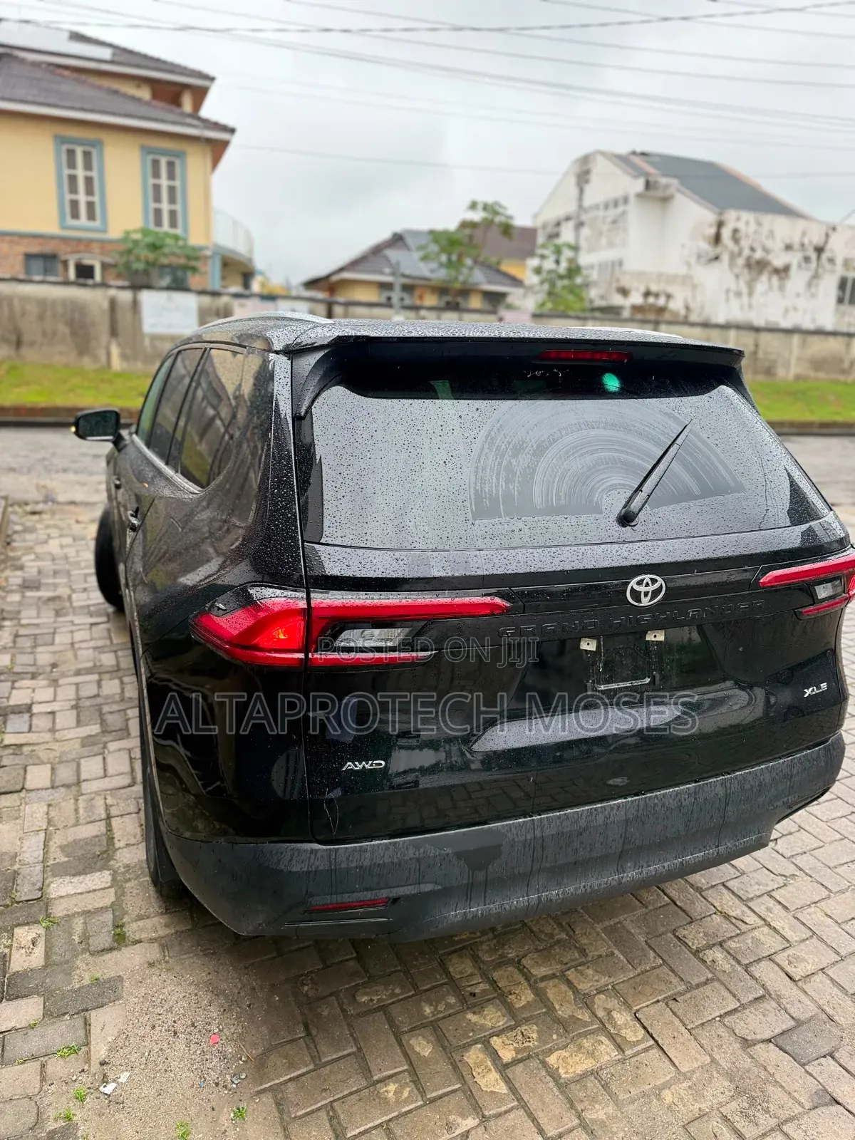 Toyota Highlander XLE FWD 2024 Black
