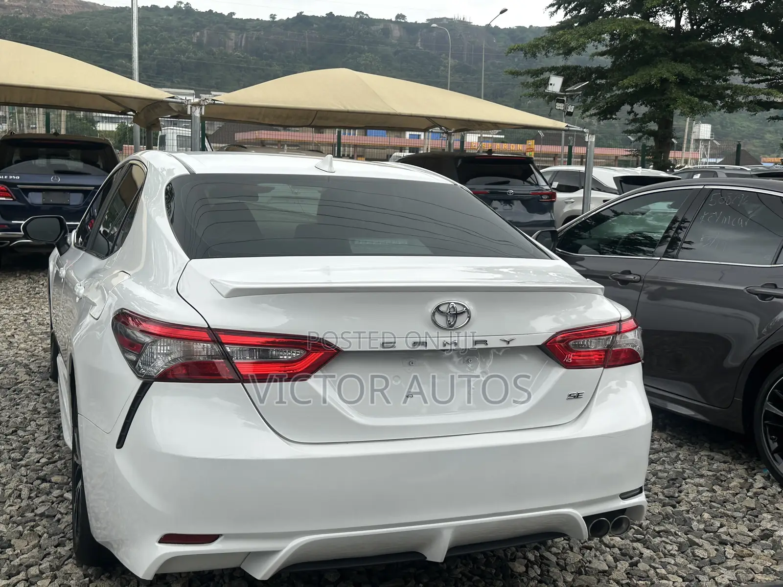 Toyota Camry 2020 White