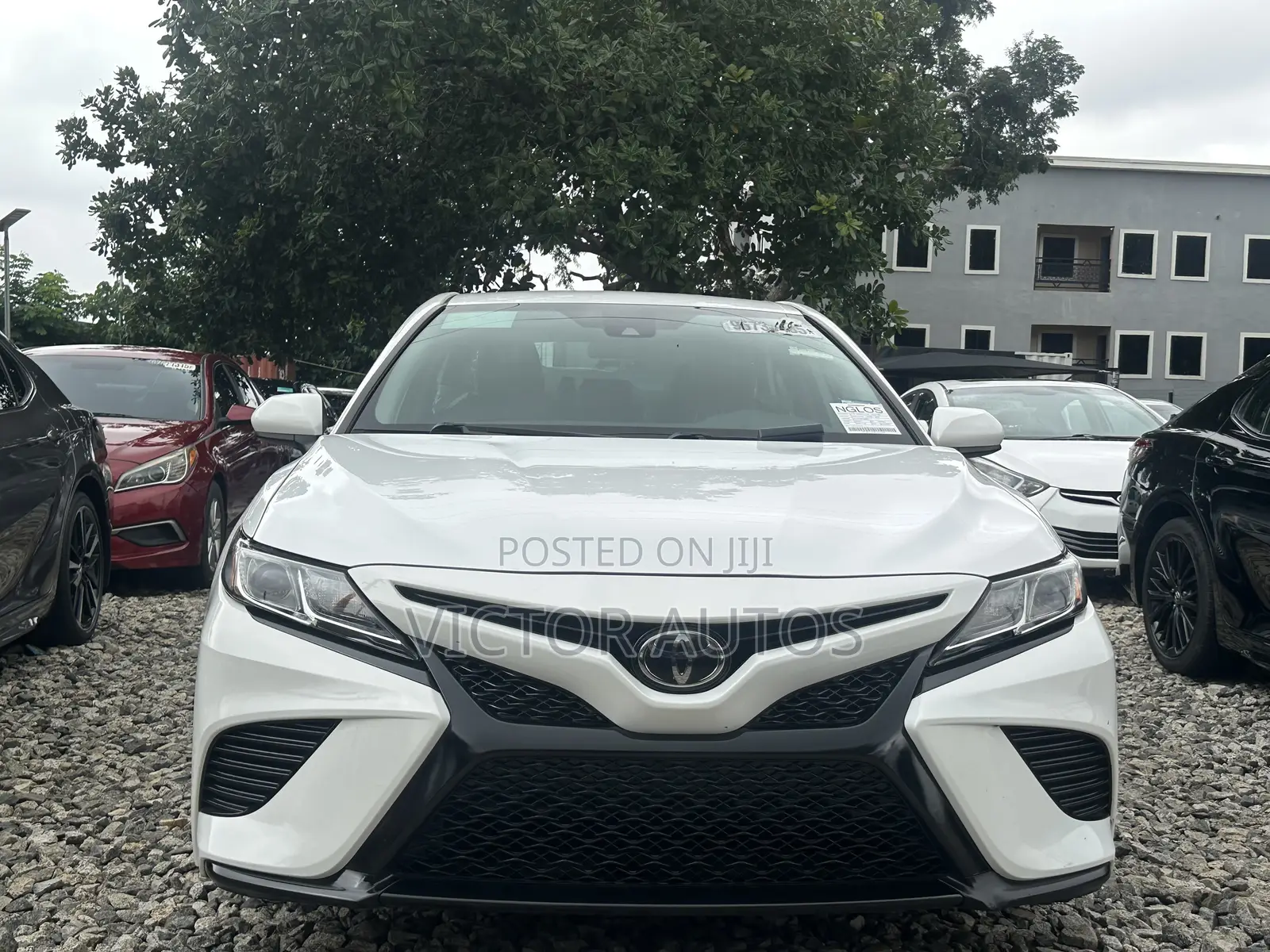 Toyota Camry 2020 White