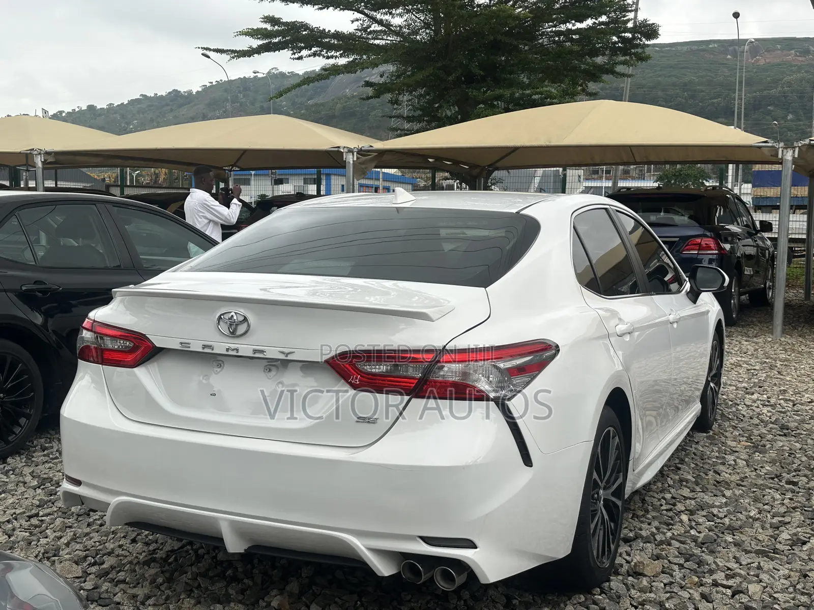 Toyota Camry 2020 White