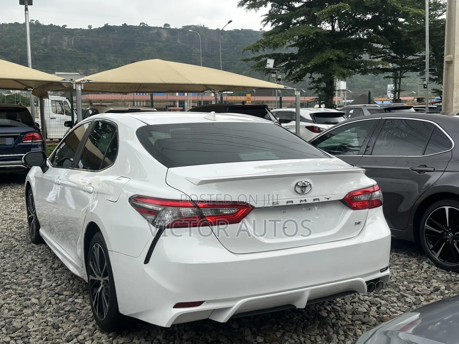Toyota Camry 2020 White