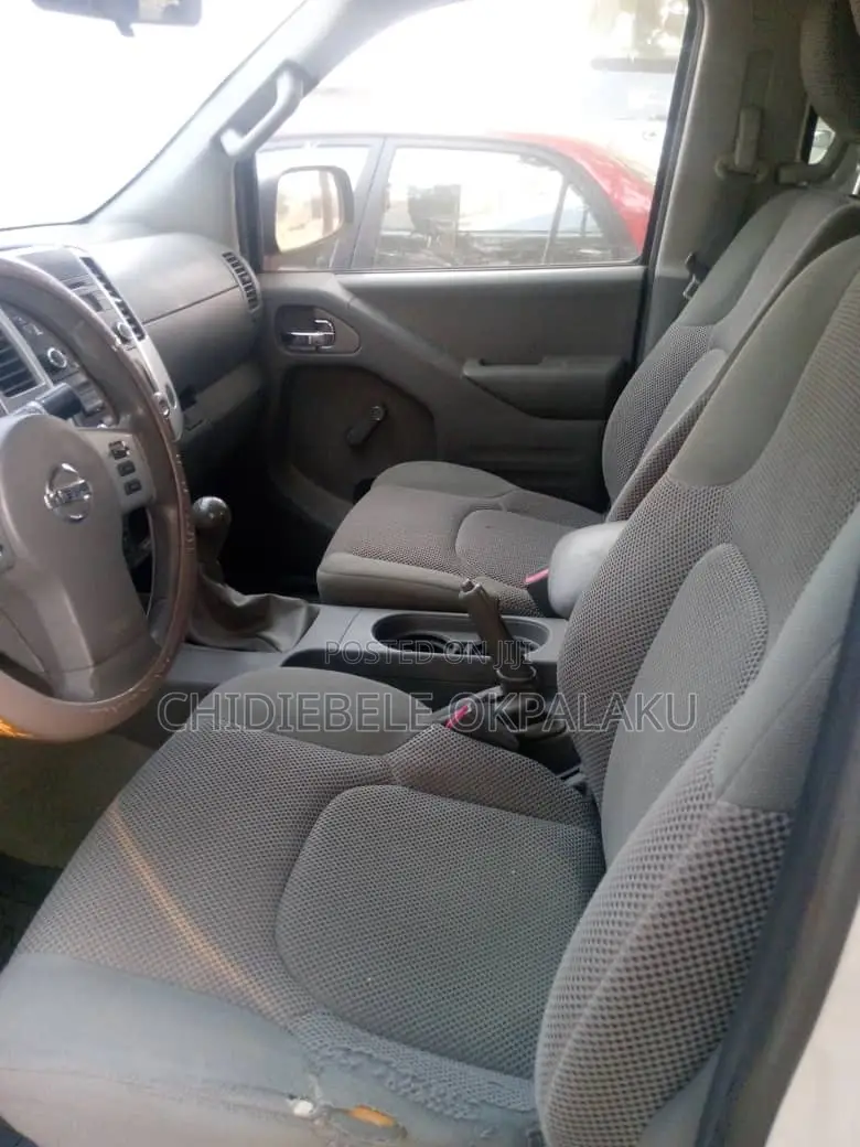 Nissan Frontier 2016 White