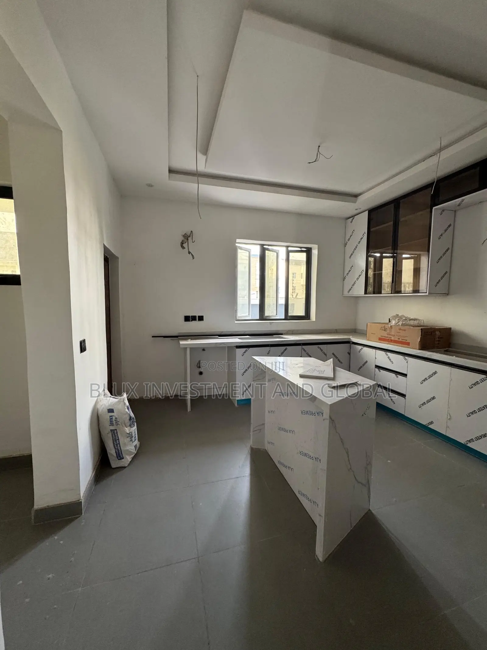 5bdrm Duplex in Platinum Way, Osapa london for sale