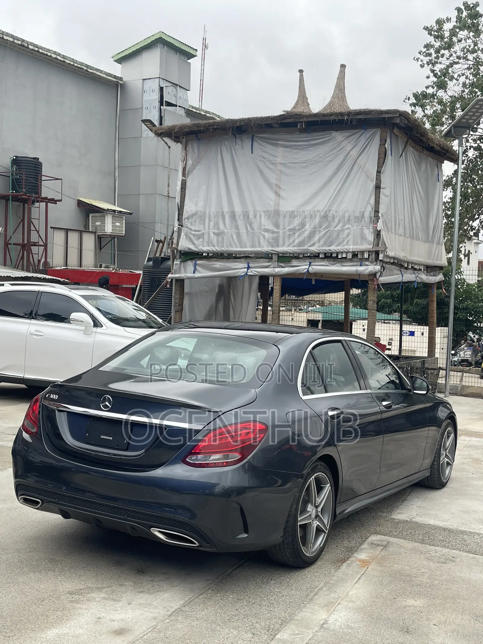 Mercedes-Benz C300 Luxury Sedan RWD (2.0L 4cyl 7A) 2016 Gray