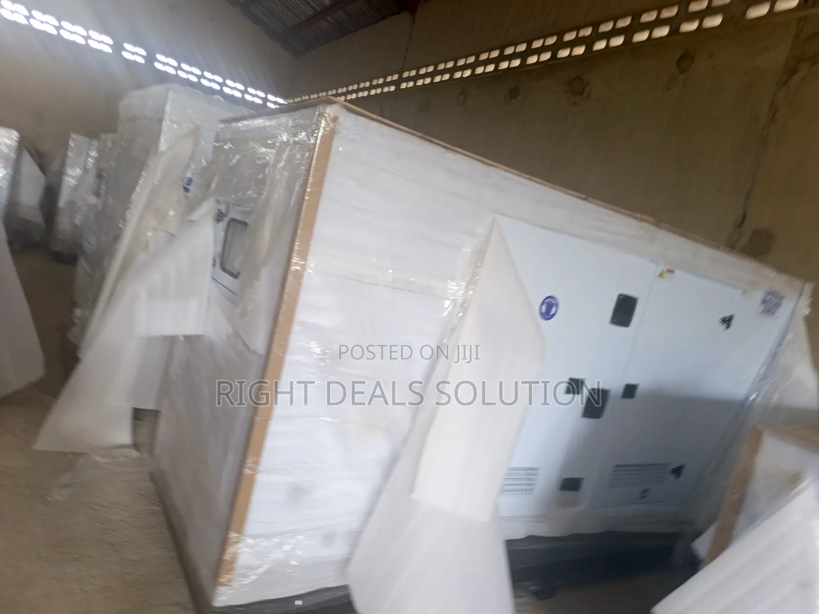 Powerful Perkins 350kVA Generator for Industrial Applications