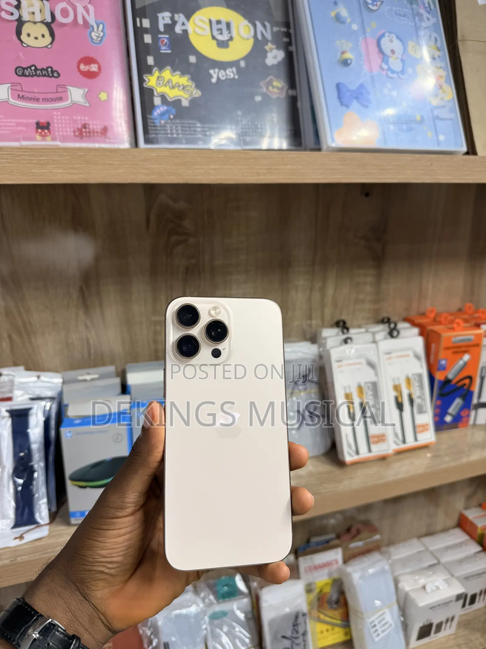 Apple iPhone 16 Pro Max 256 GB Gold