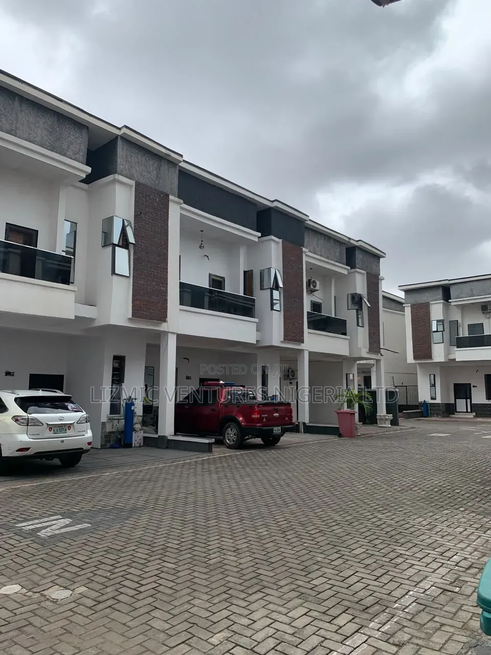 Furnished 3bdrm Duplex in Hotel Bus Stop, Igando / Ikotun/Igando