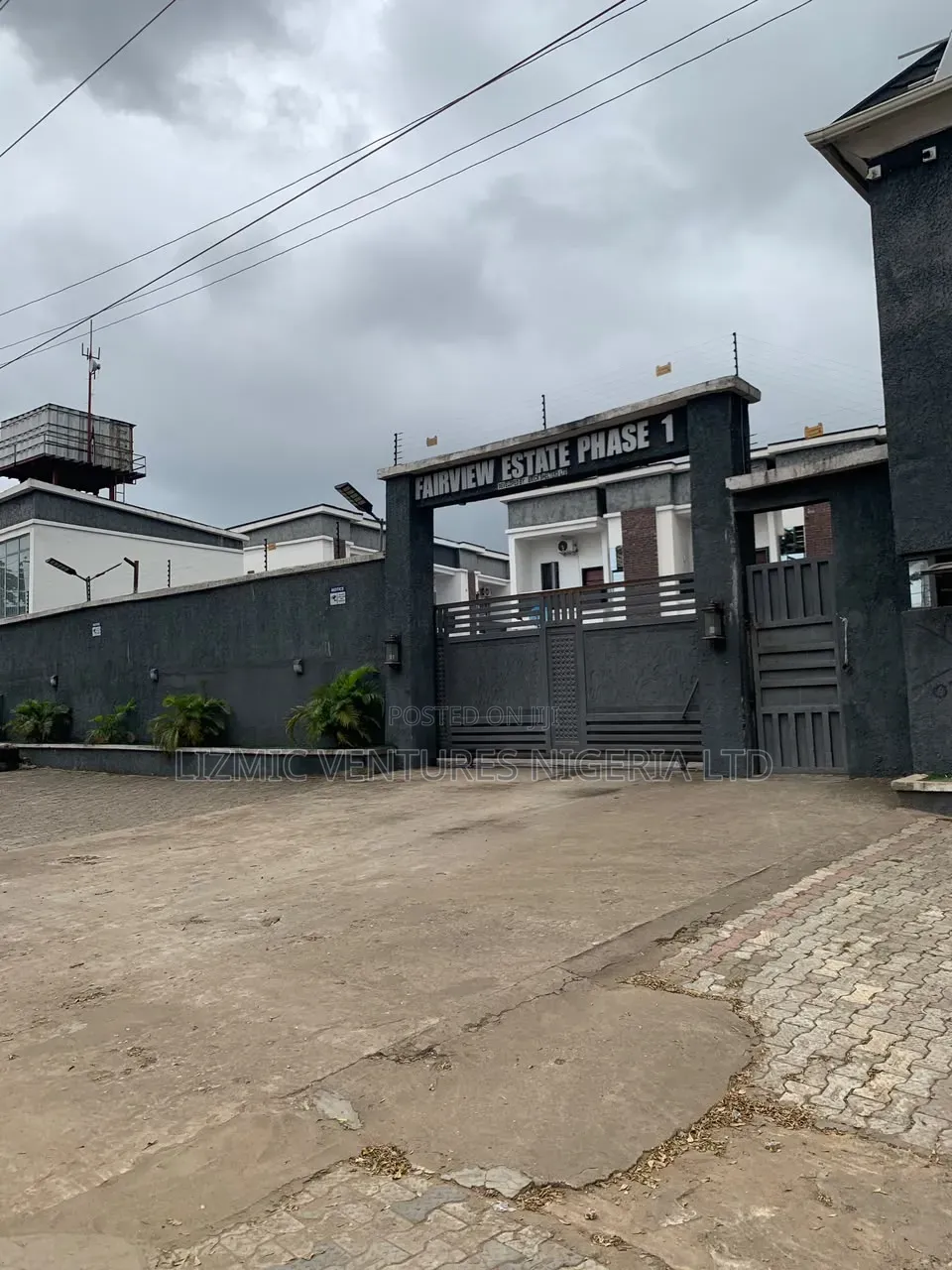 Furnished 3bdrm Duplex in Hotel Bus Stop, Igando / Ikotun/Igando