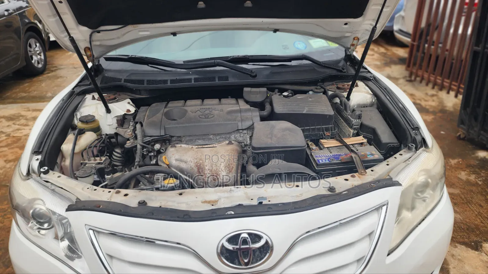 Toyota Camry 2010 White