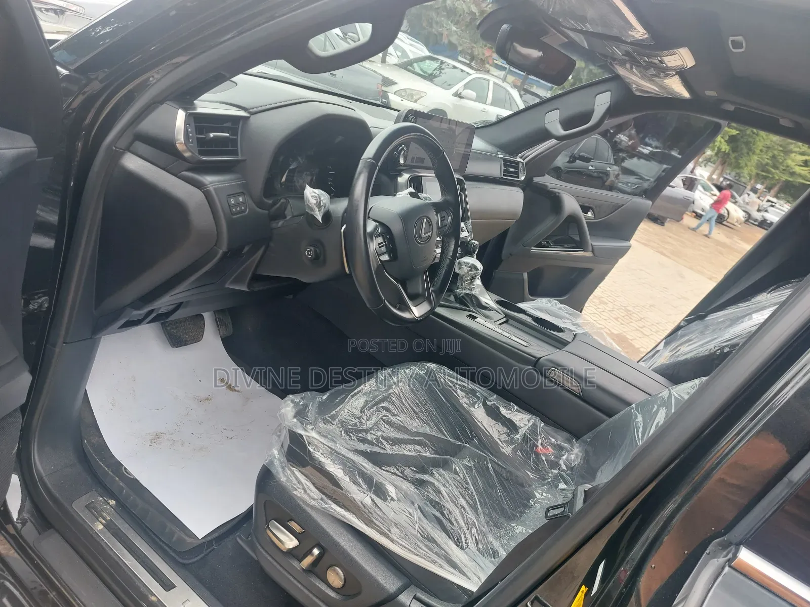 Lexus LX 2023 Black