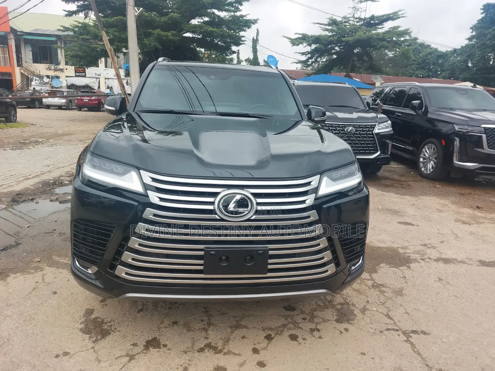 Lexus LX 2023 Black