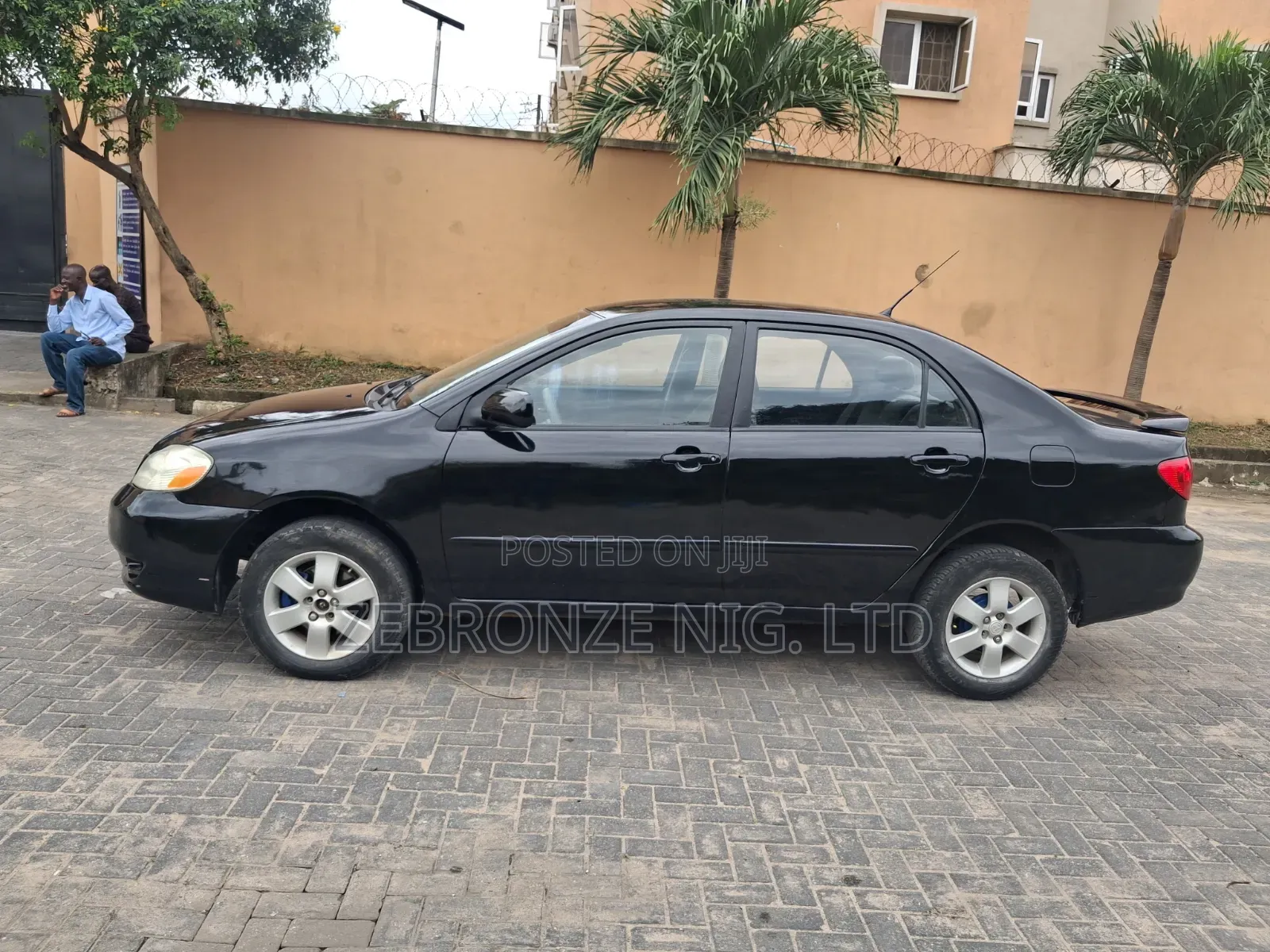 Toyota Corolla 2004 Black