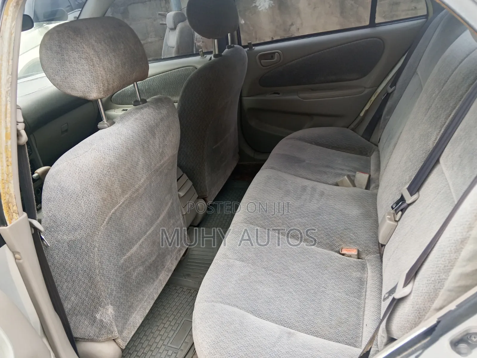 Toyota Corolla 2001 Silver