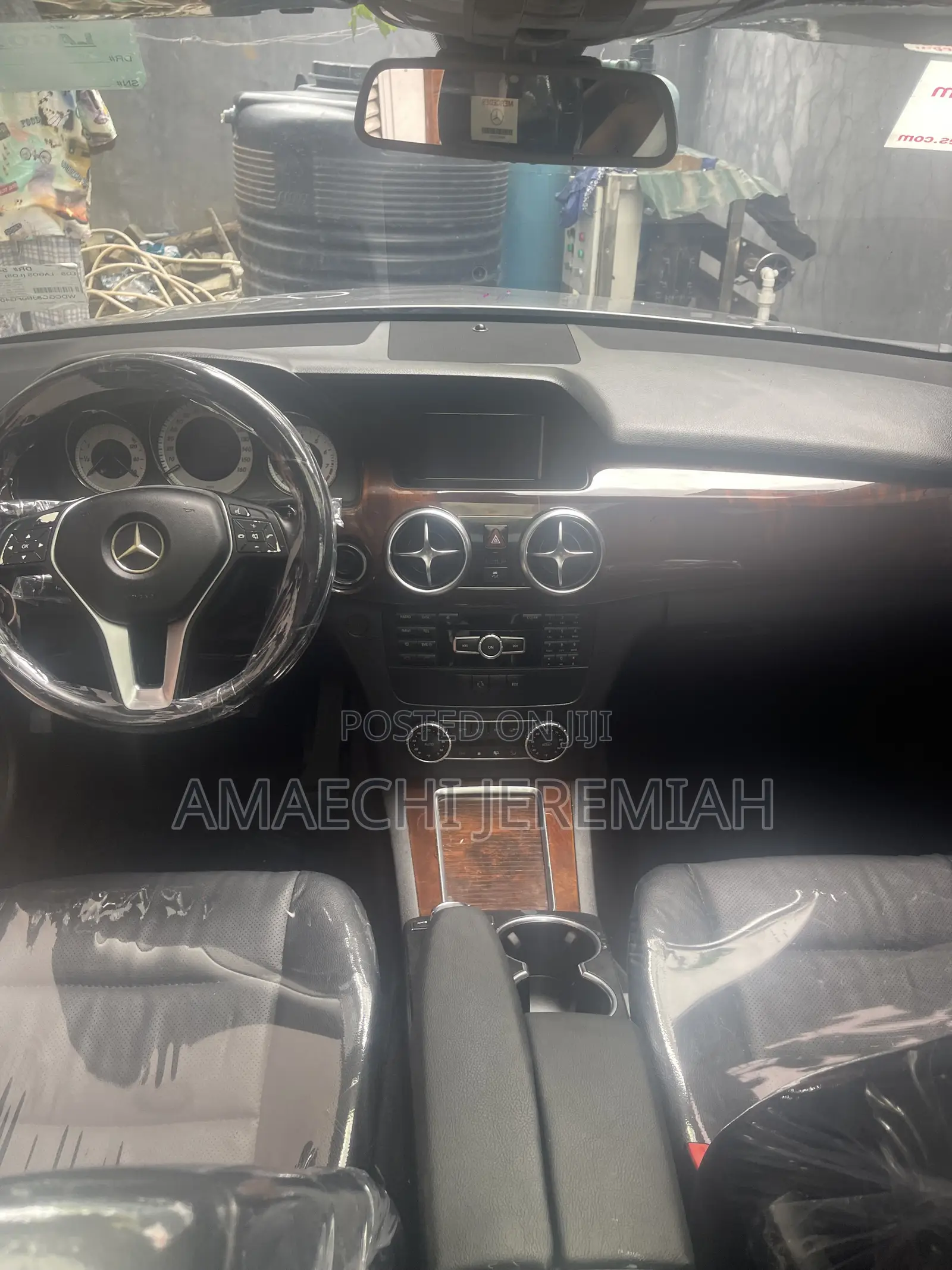 Mercedes-Benz GLK-Class Base GLK 350 4dr AWD 4MATIC (3.5L 6cyl 7A) 2015