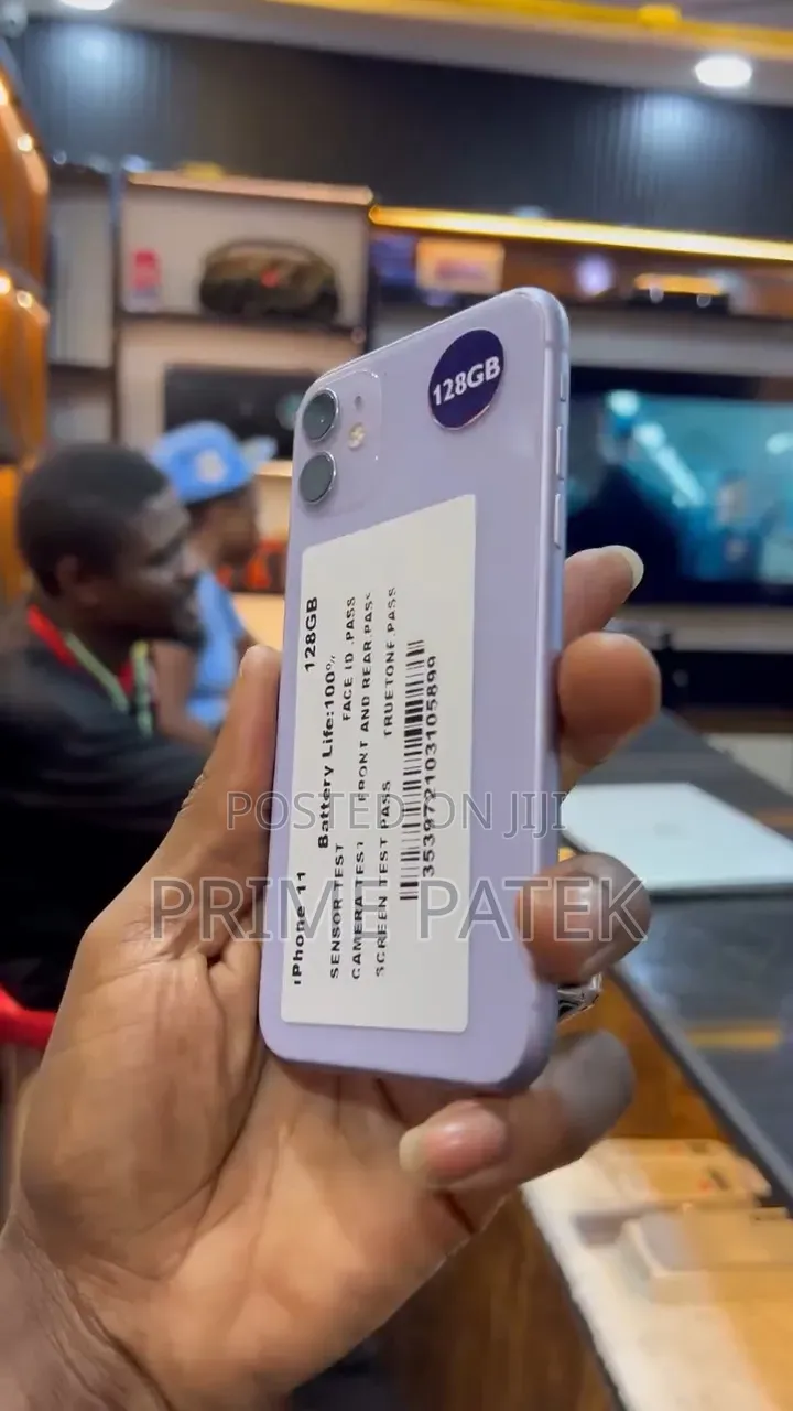 Apple iPhone 11 128 GB Purple