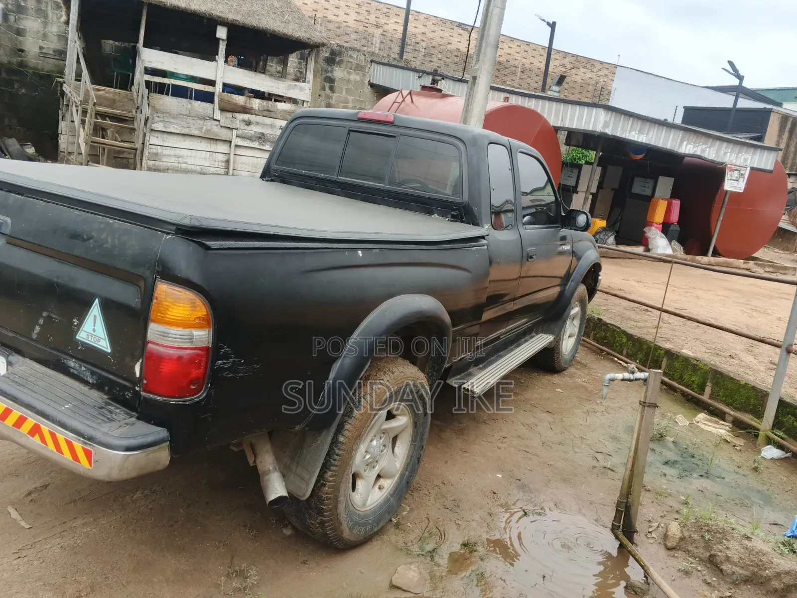 Toyota Tacoma 2002 Black