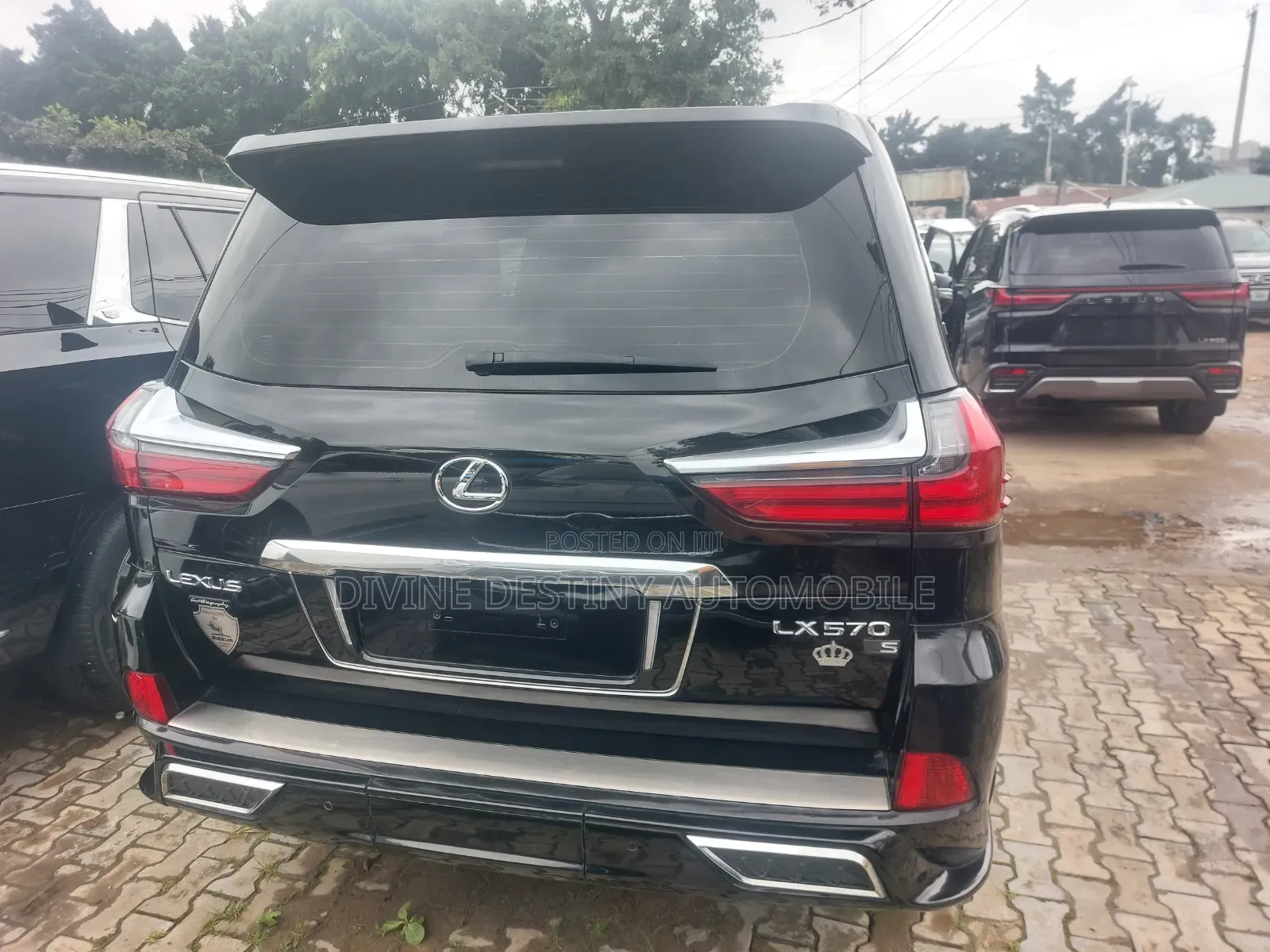 Lexus LX 2019 Black