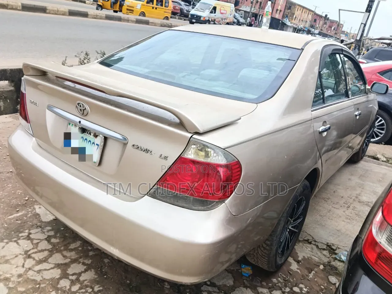 Toyota Camry LE 4dr Sedan (2.4L 4cyl 5A) 2006 Gold