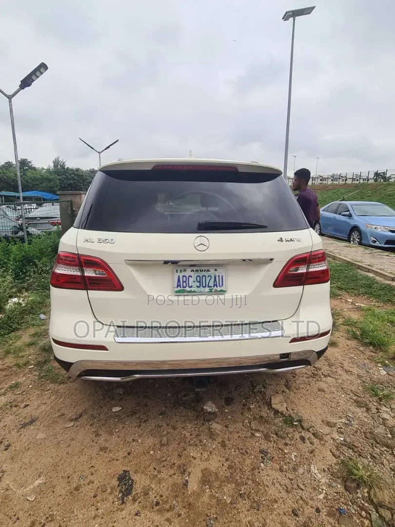 Mercedes-Benz M Class 2013 White