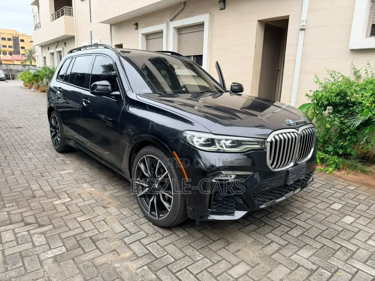 BMW X7 2021 Black