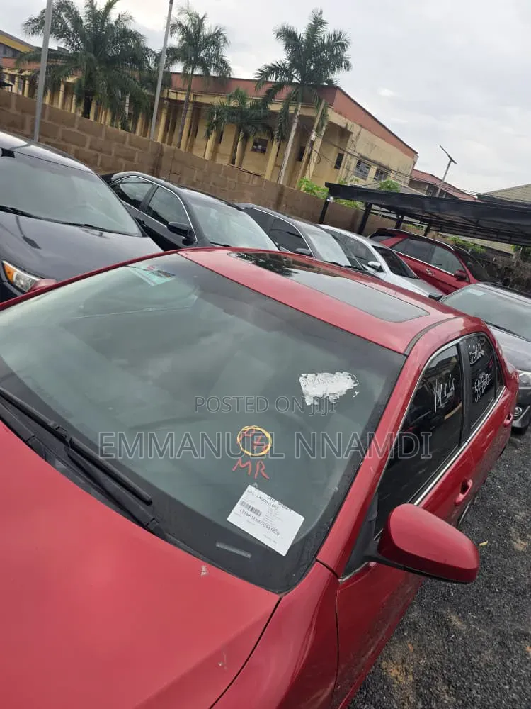 Toyota Camry 2013 Red