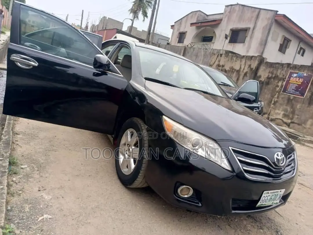 Toyota Camry 2009 Black