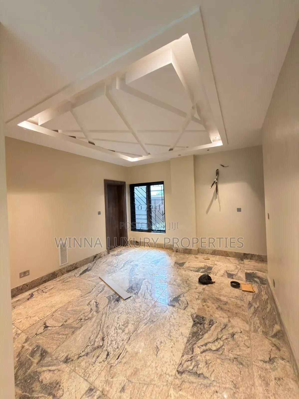 4bdrm Townhouse/Terrace in Jabi Main for sale